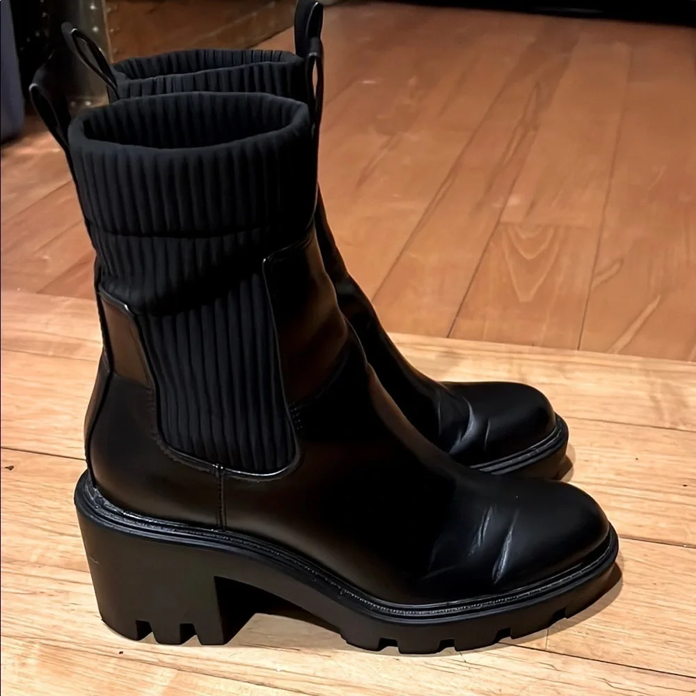 Zara Track Sole Black Sock Boot Women’s Size 8 - Picture 2 of 8